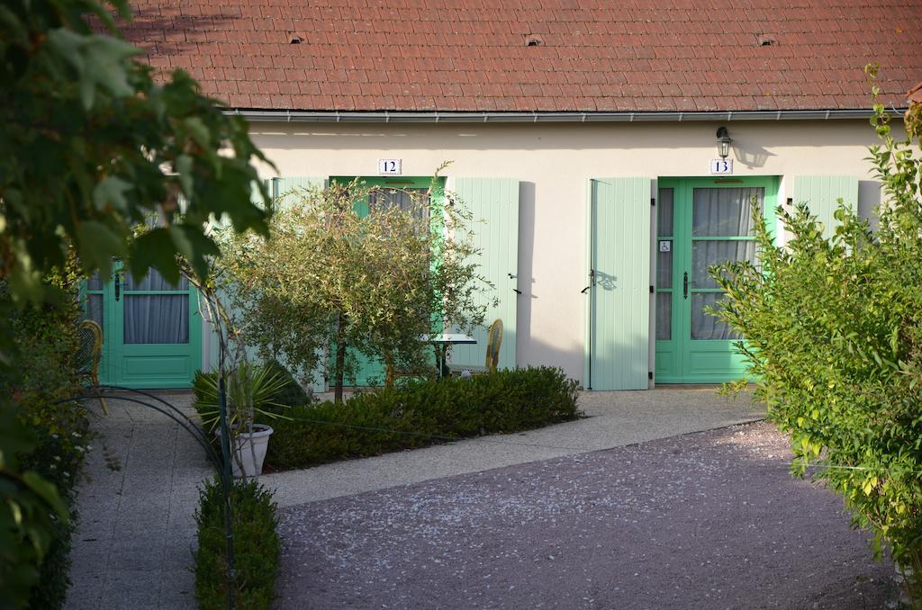 Auberge Bourbonnaise Lurcy-Lévis 외부 사진